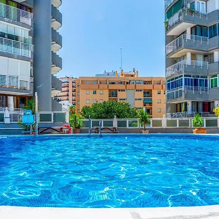 Awesome In With Outdoor Swimming Pool And 2 Bedrooms